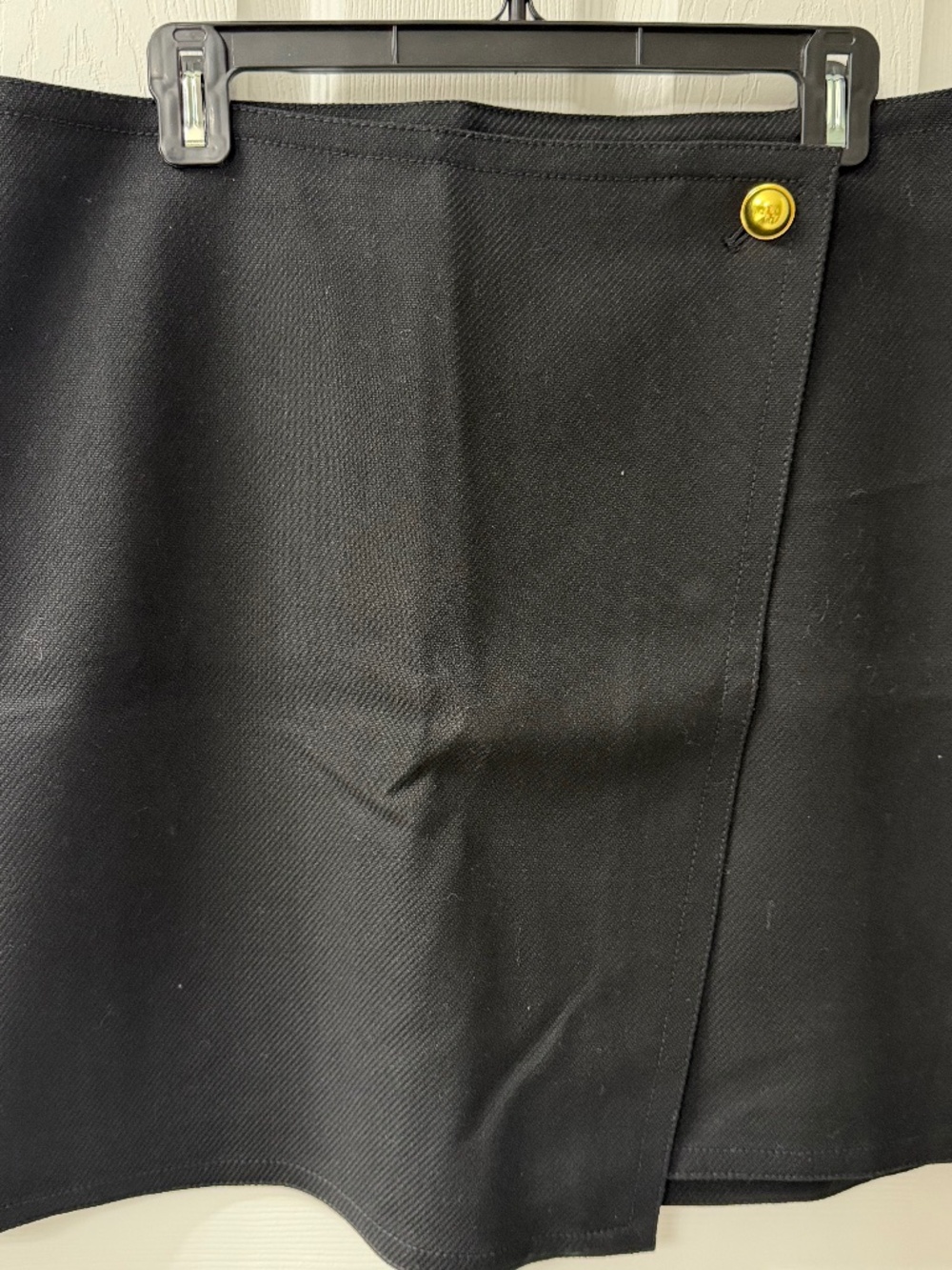 LOFT Black Faux Wrap Skirt Gold Button Size 14 NWT